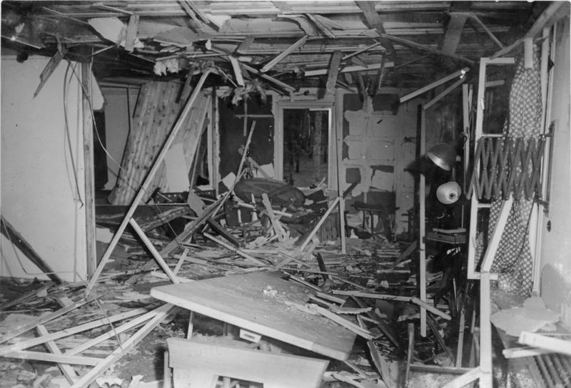 Survives July 20 bomb at Wolf’s Lair