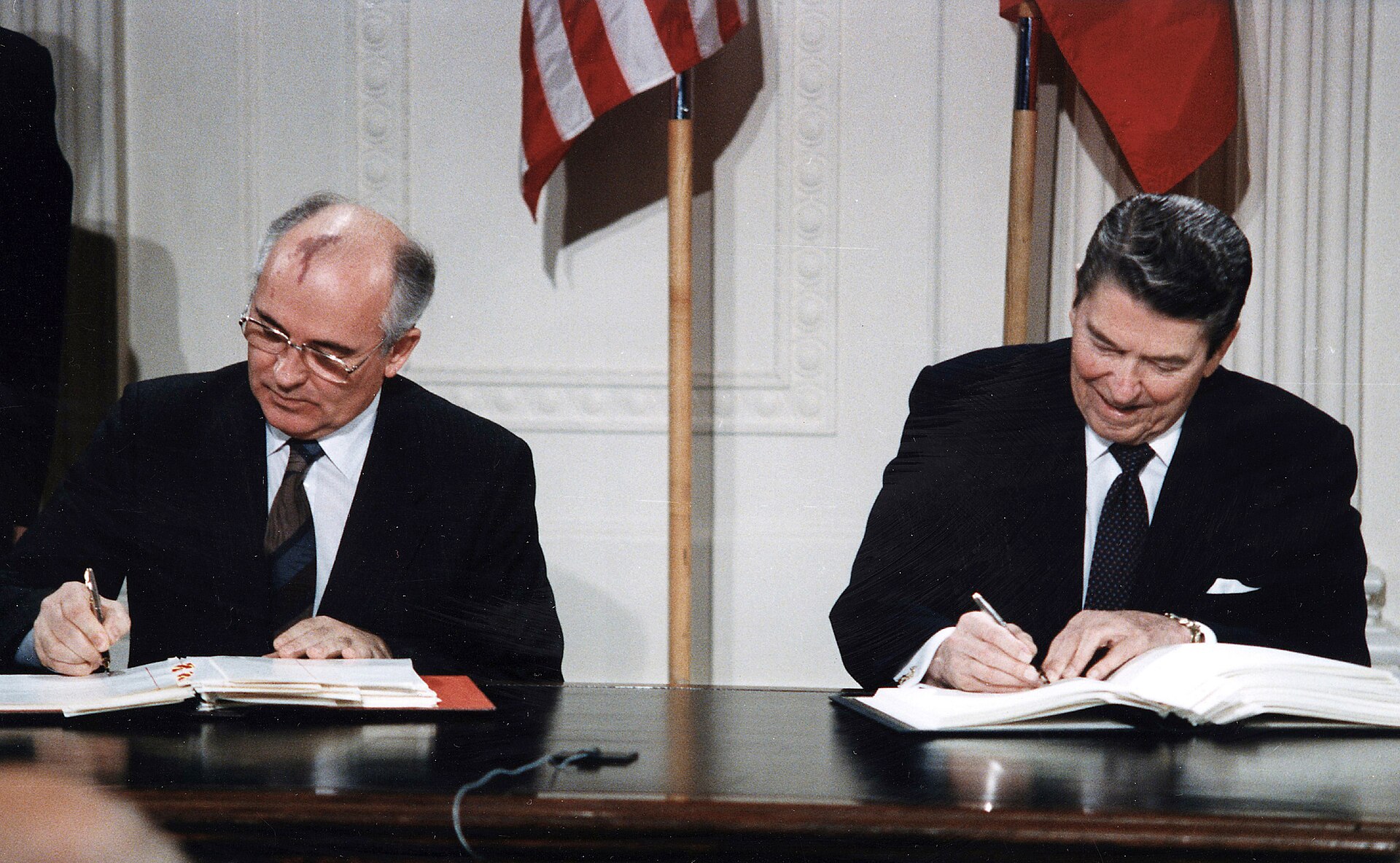 Meets Gorbachev in Moscow