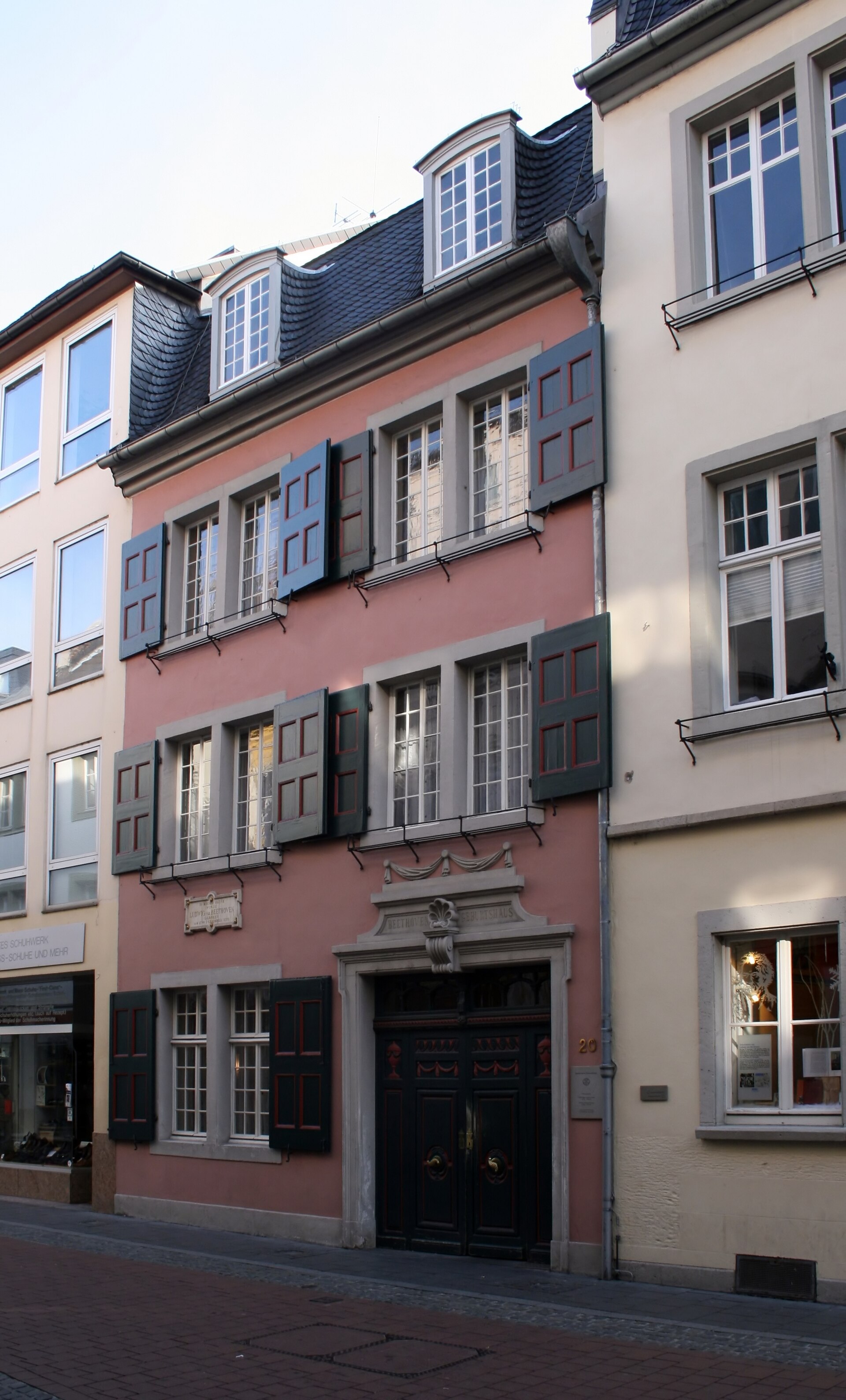 Childhood home in Rheingasse