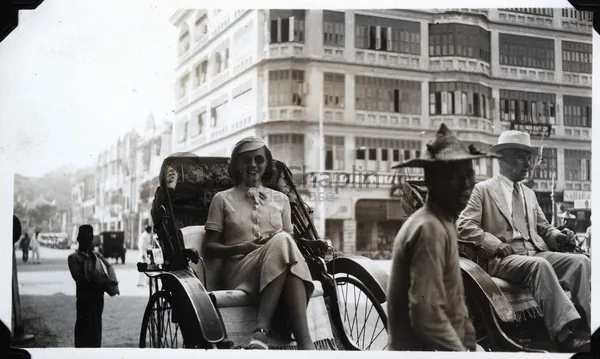 Tours Singapore by rickshaw