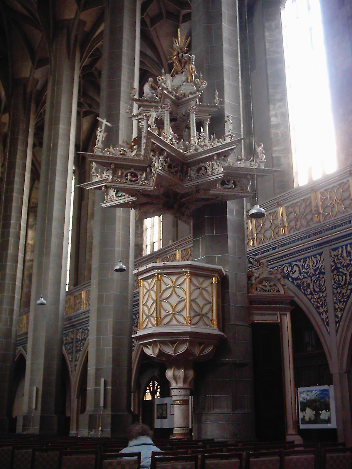 Preaches in Halle's Market Church
