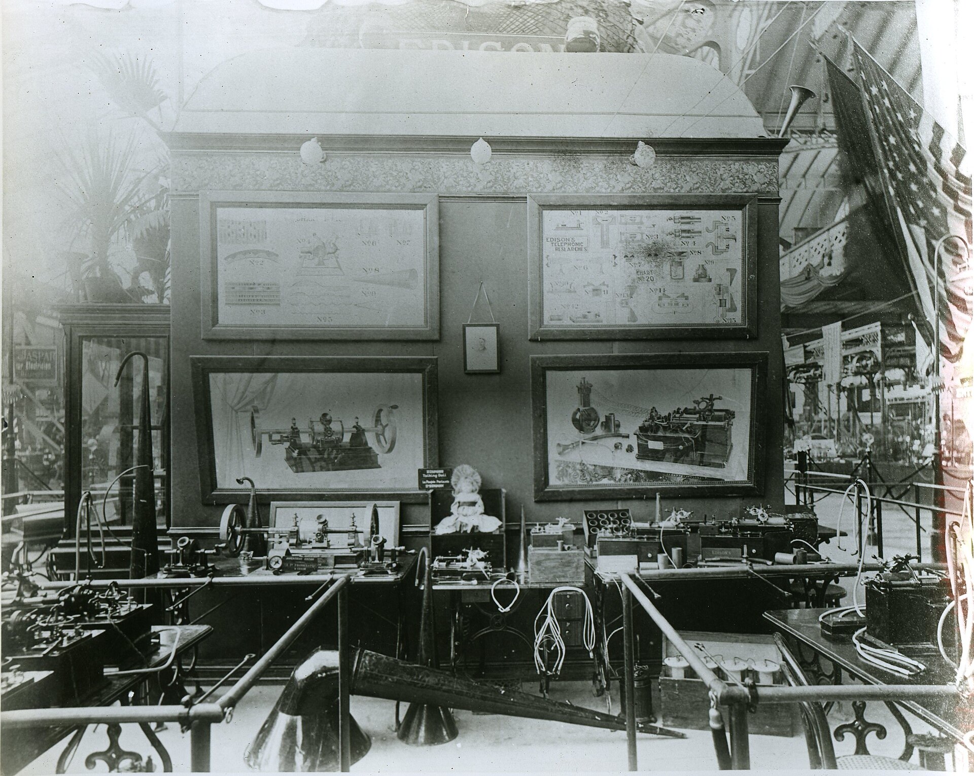 Tours Europe and Paris Exposition