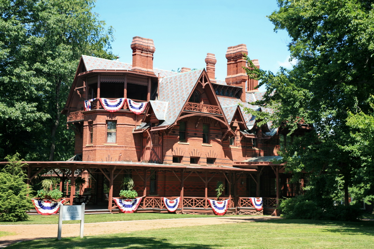 Moves to Hartford
