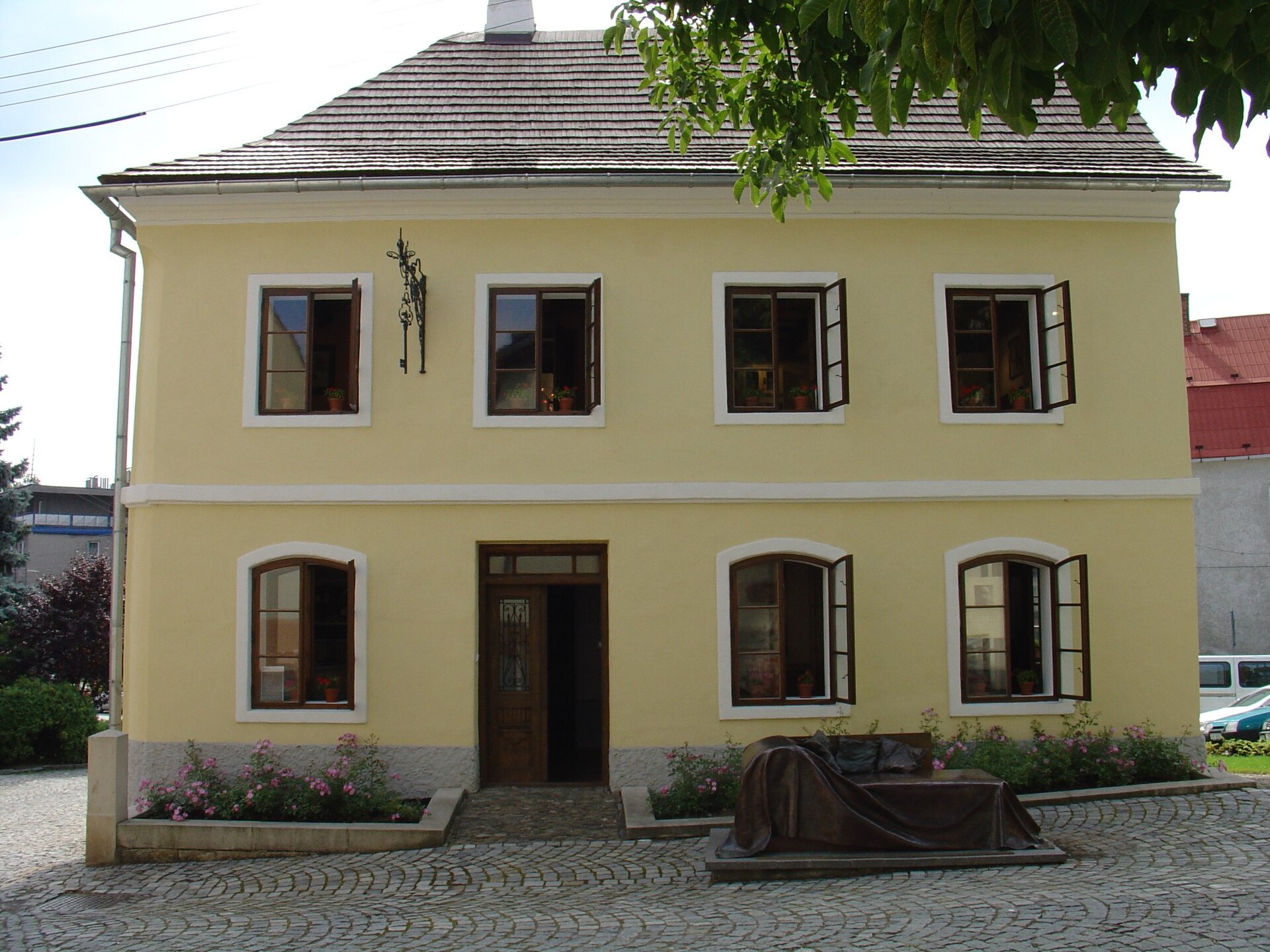 Born in Freiberg